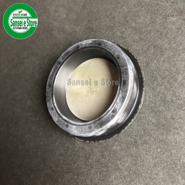 画像2: クボタ 純正 ロータリー用  チェーンケース側  ゴムシールプラグ   (2)