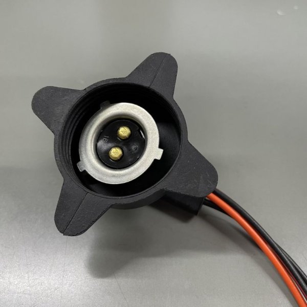 画像2: クボタトラクター用  ヘッドランプソケット1個、ランプ2個   (2)