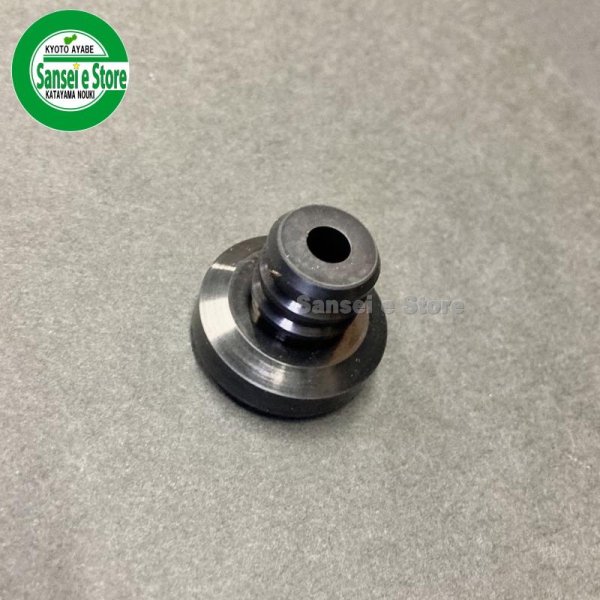 画像2: オーレック 純正 スパイダーモア用  ミッションオイルキャップ（ゴムキャップ,栓）  (2)