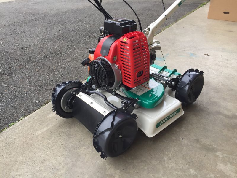 オーレック スパイダーモアー 自走式斜面草刈機 SP852AF