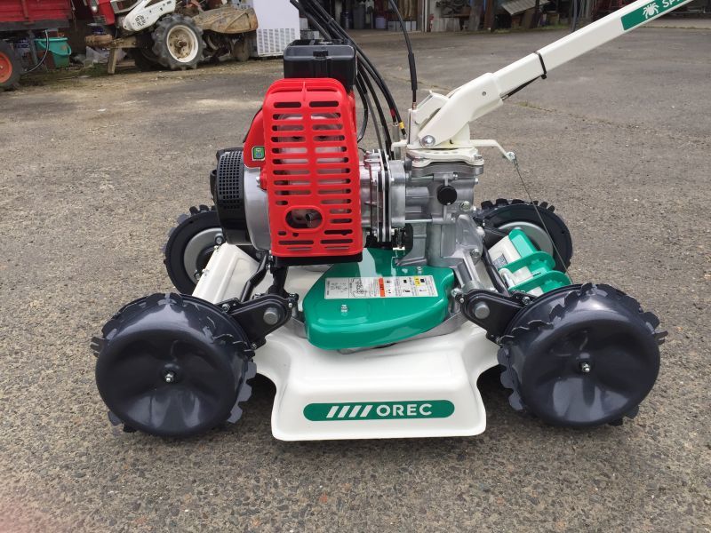 オーレック スパイダーモアー 自走式斜面草刈機 SP852AF